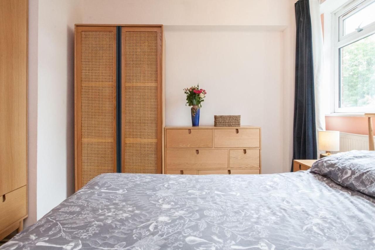 Pass The Keys Spacious Kennington Apartment, 4 Mins From Station London Exterior foto